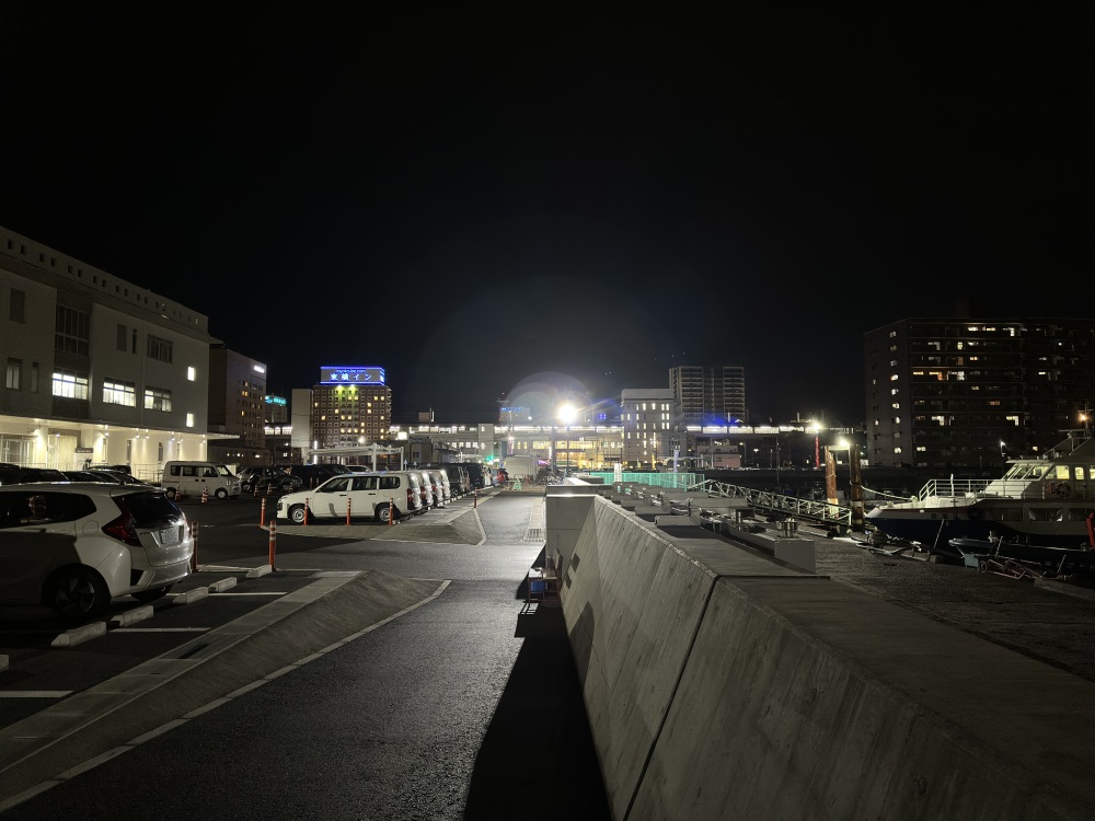 駅からほぼ一直線！