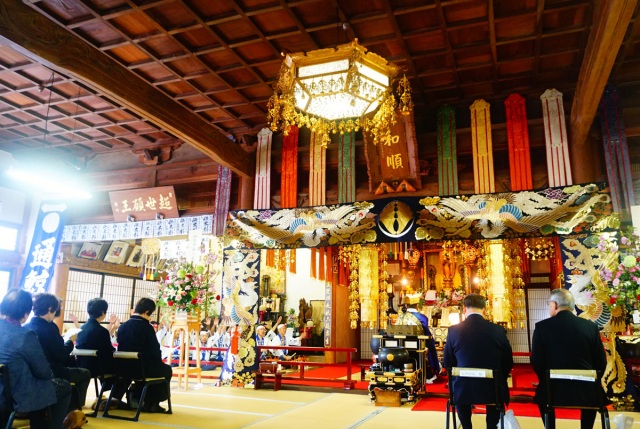 向岸寺（鯨位牌・鯨鯢過去帳）