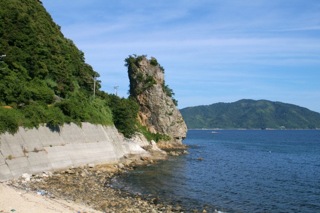 立岩