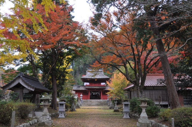 鷲原八幡宮