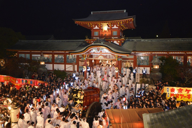 裸坊祭（御神幸祭）＜神輿の担ぎ手体験コース＞　～あなたも裸…
